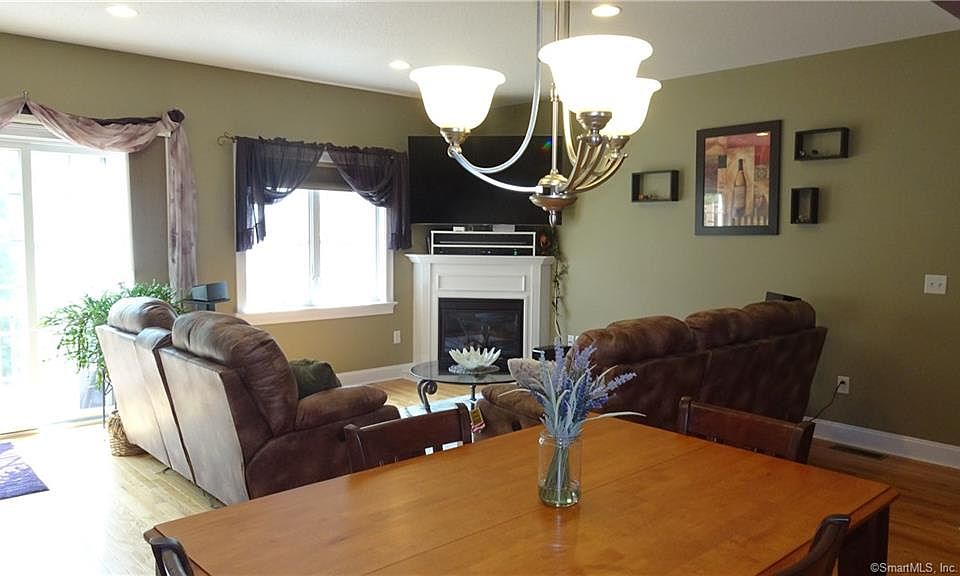 1st image of 1158 Hartford Tpke Unit 26
