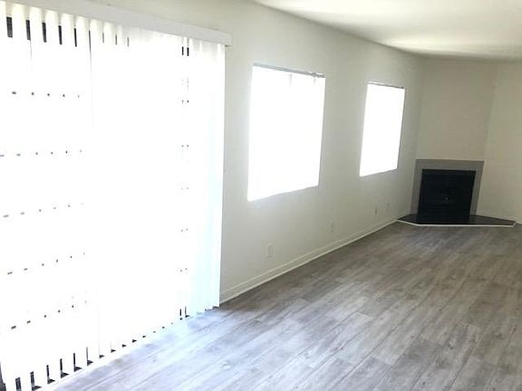 3rd image of 12765 Venice Blvd