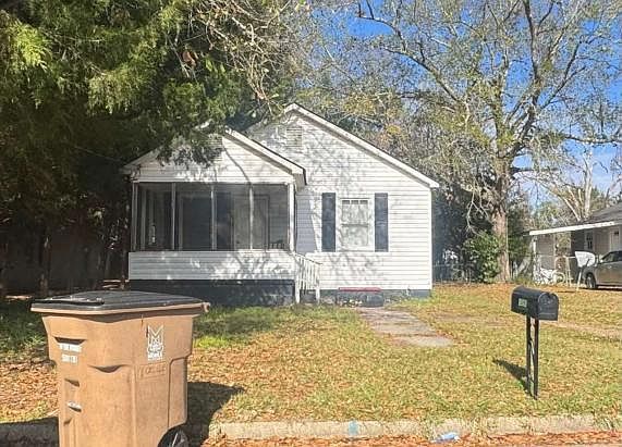 1st image of 2606 Cameron St