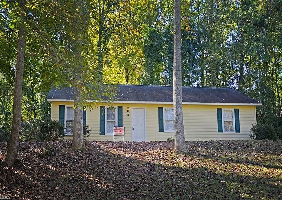 1st image of 208 Orville Dr