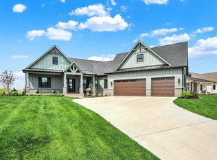 18248 Lakes End Dr, Westfield, IN 46074