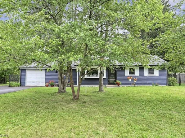 1413 Princeton Dr, Brunswick, OH 44212