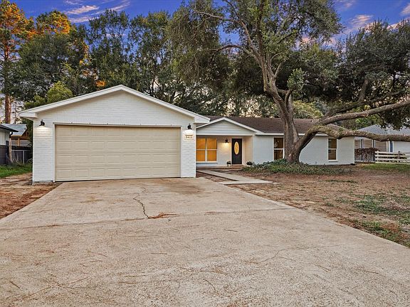 2nd image of 5411 Logston Ln