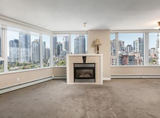 1383 Marinaside Cres #1205, Vancouver, BC V6Z 2W9