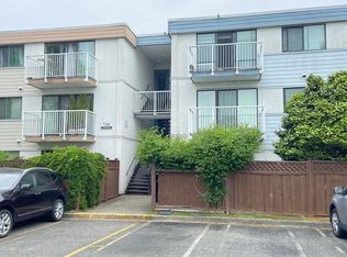 7280 Lindsay Rd #304, Richmond, BC V7C2P5