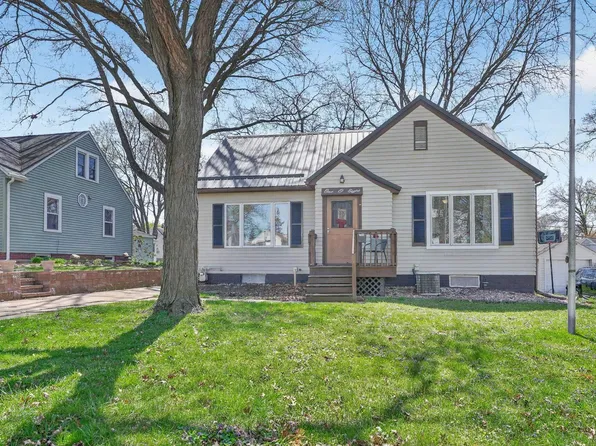 108 Carolina Ave, Waterloo, IA 50701