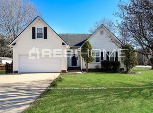 123 Chad Dr, Greer, SC 29651