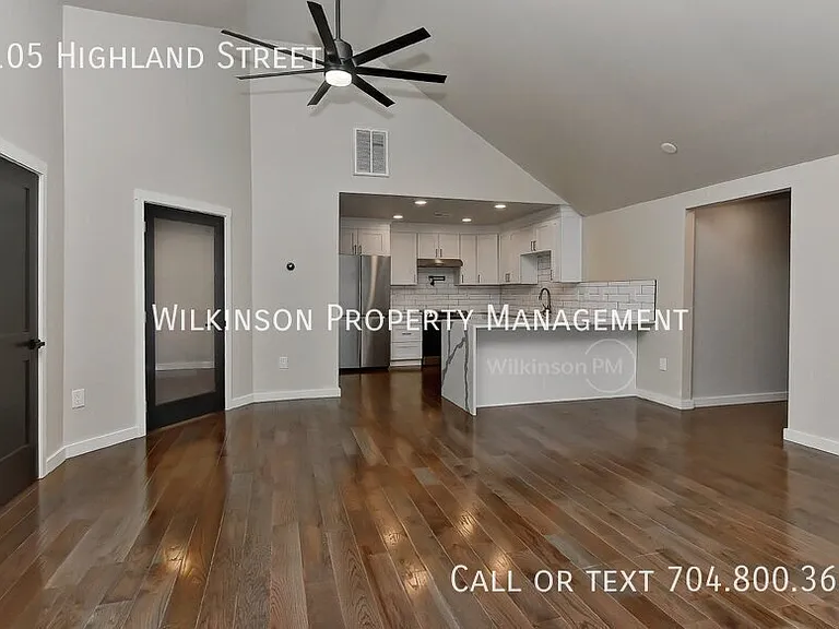 2105 Highland St — Photo 8