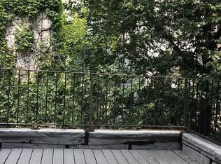 19 E 93rd St APT 3R, New York, NY 10128