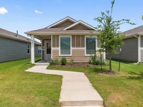 465 Corsair Way, Ferris, TX 75125