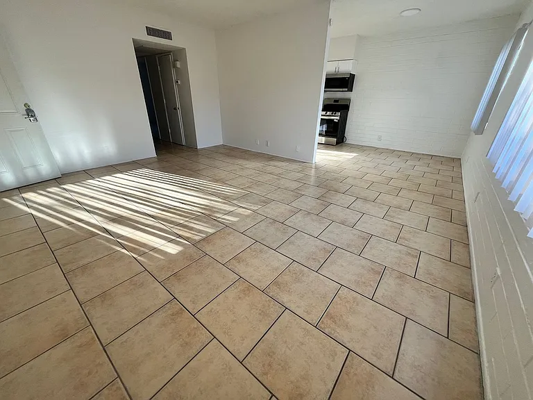 Catalina View Apartments — Photo 67