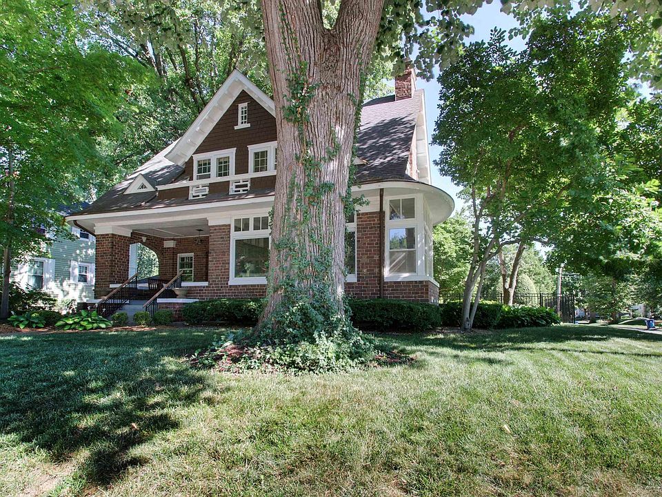 1875 Grove Ave, Quincy, IL 62301 Zillow
