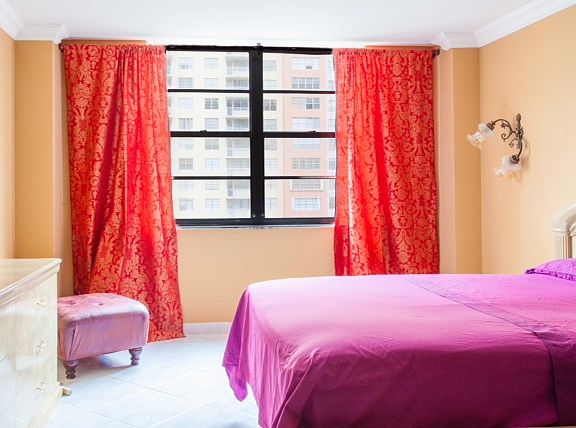 3rd image of 250 174th St APT 708
