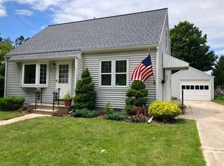 2104 Pierce St, Two Rivers, WI 54241