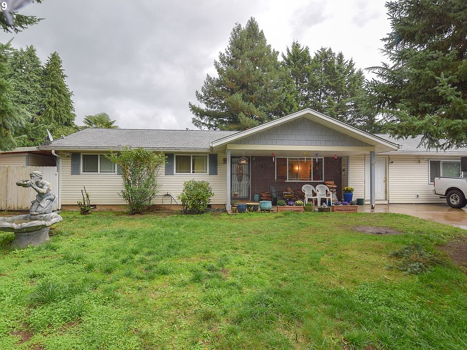 1st image of 2707 NE 124th Ave