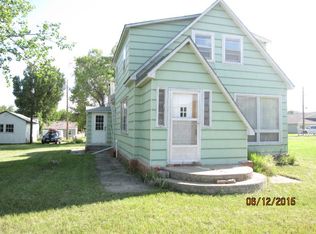 511 E. Clark, GLENDIVE, MT 59330