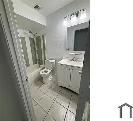 215 Academy Ct — Photo 8