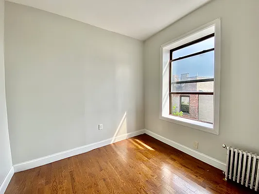 Rented by Compass | media 11