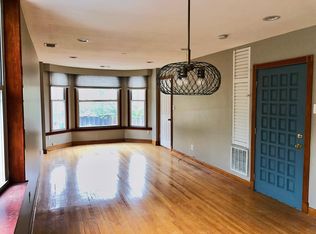 3545 N Lincoln Ave UNIT 2, Chicago, IL 60657