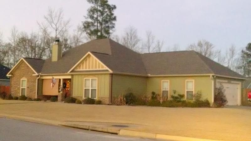 1st image of 10 Cedarwood Ct