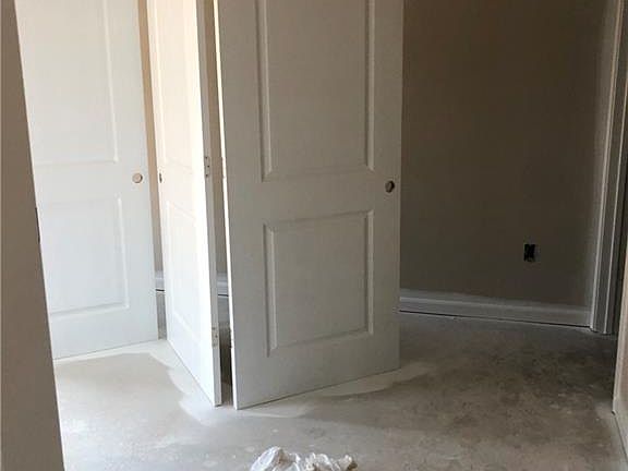 3rd image of 120 S Pond Ct #25203