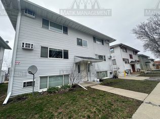 1221 4 1/2 St NW #6, Rochester, MN 55901