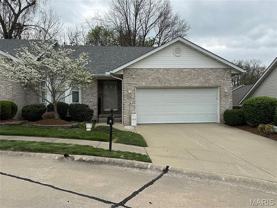 2nd image of 6 Huntington Ct