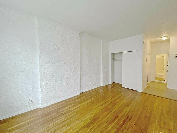 2nd image of 173 Avenue C #2