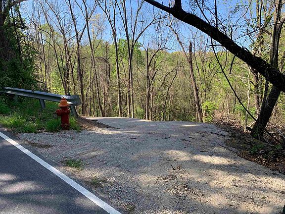 2nd image of Tbd Nellies Cave Rd