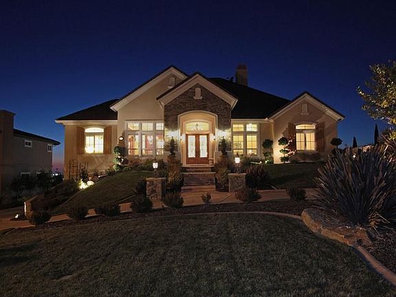 5th image of 799 Heritage Pl