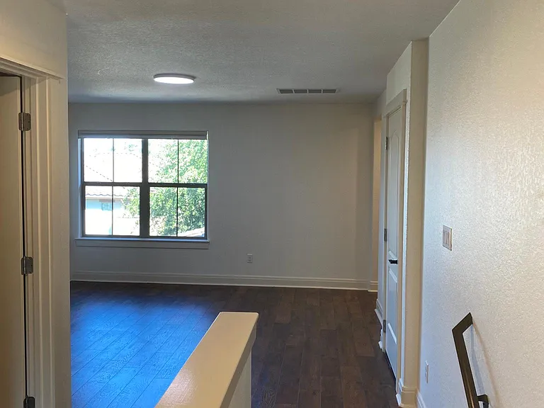 4312 Falconhead Nest Dr — Photo 31