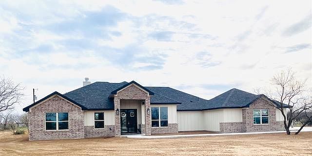 1st image of 1365 Stone Ledge Ln