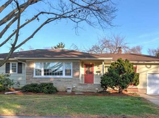 40 Pittenger Ave, Freehold, NJ 07728