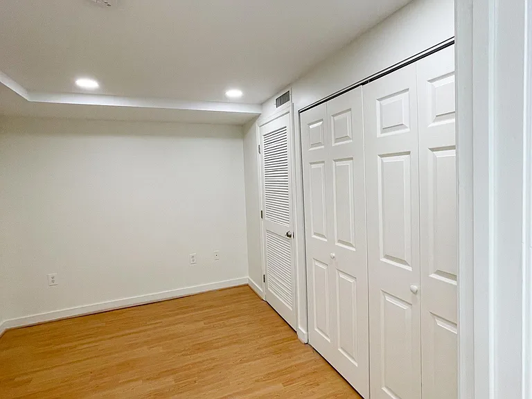 1218 Euclid St NW #B — Photo 6