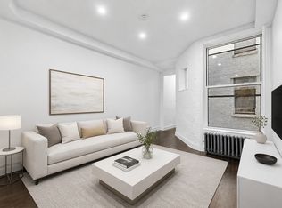 159 Newell St APT 3R, Brooklyn, NY 11222