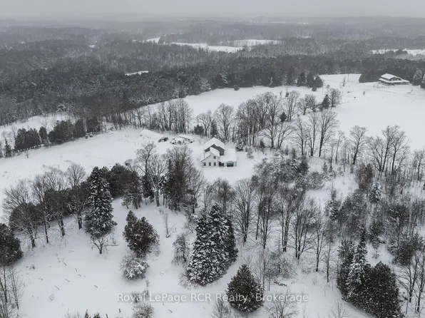 251 Mill Rd, Chatsworth, ON N0H 1R0