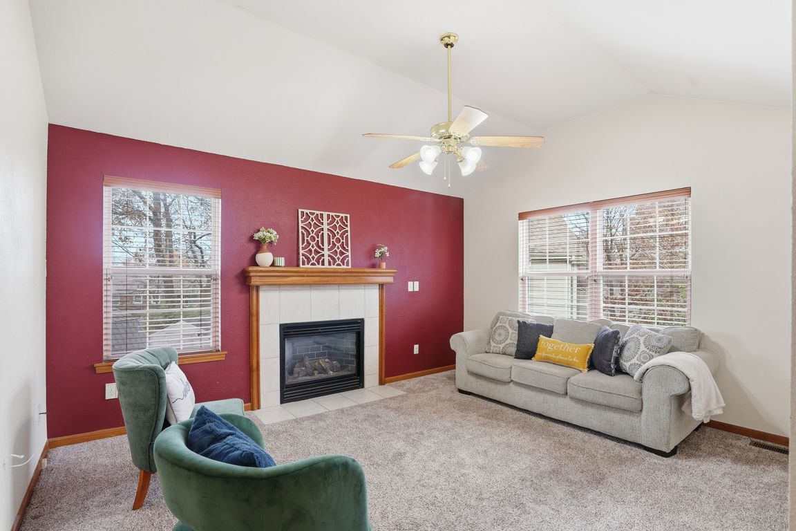 next background image