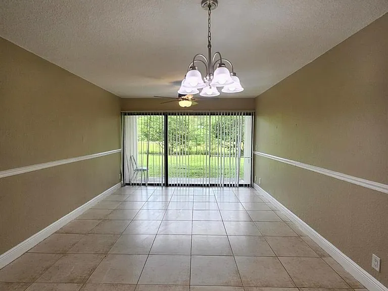 1541 Windorah Way #C — Photo 1