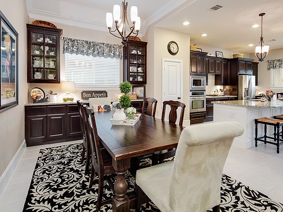 4th image of 2510 Kinnersley Ln