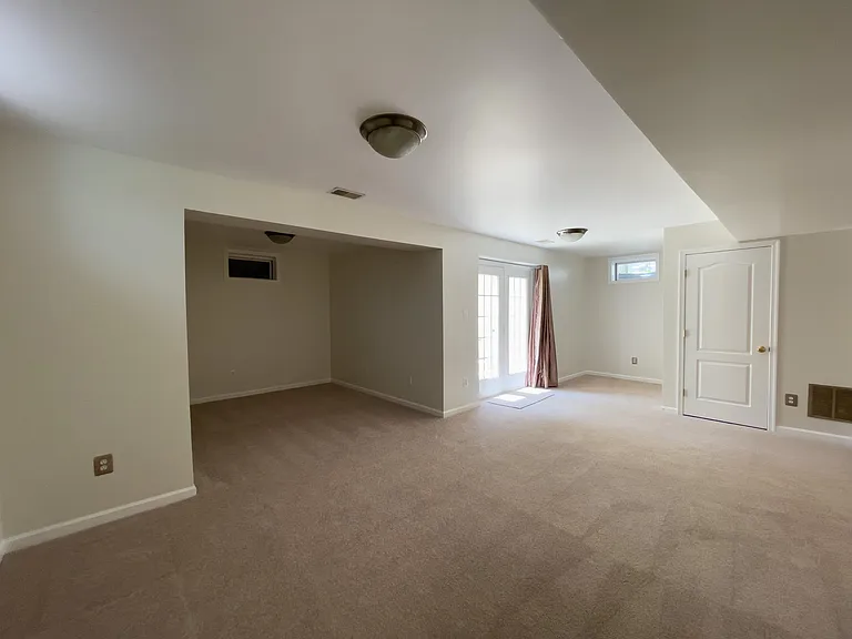 14741 Dogwood Park Ln — Photo 35
