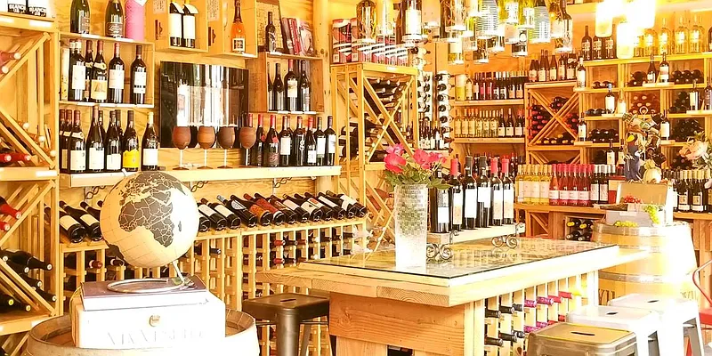 Sold by Cooper & Cooper Real Estate | media 13