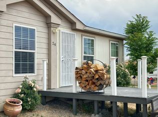 24 Gould Ln, Espanola, NM 87532