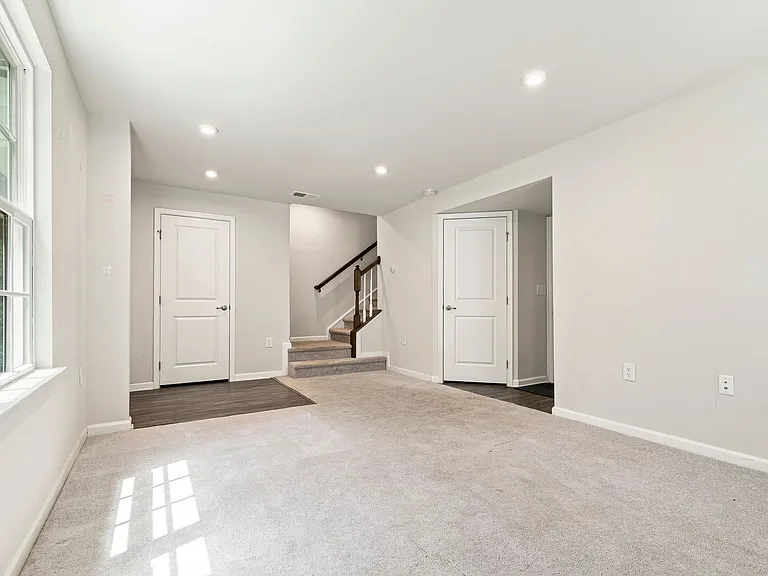 121 Callowhill Ln — Photo 19
