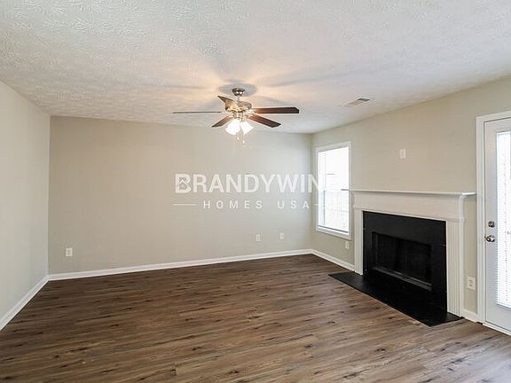 3rd image of 621 Ragan Ct