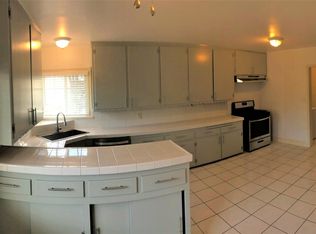 12110 Manor Dr APT A, Hawthorne, CA 90250