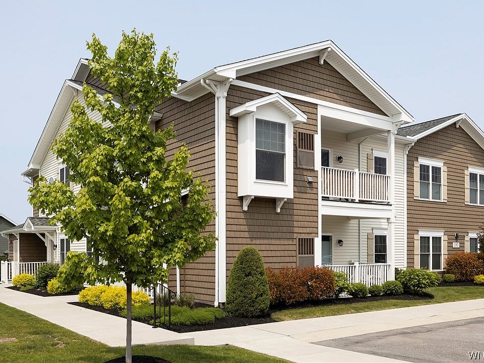 1st image of 303 E Northill Dr