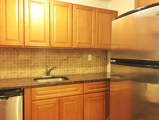 Rented by Bohemia Realty Group | media 28