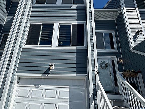 2nd image of 408 Terrace Ct