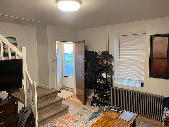 4th image of 52 Lafayette Ave