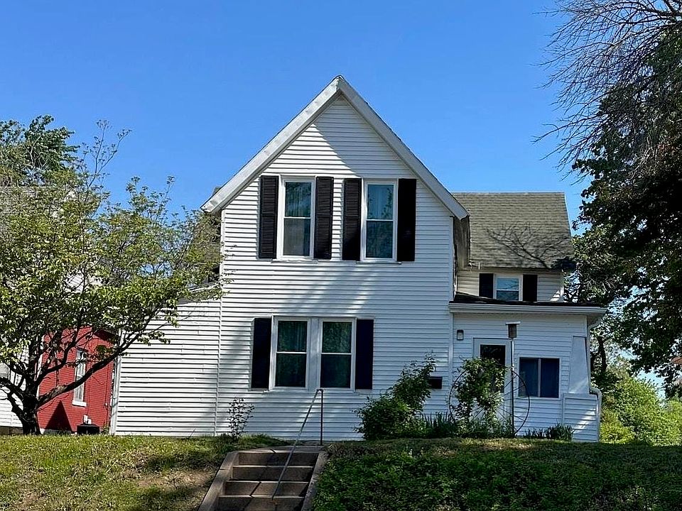 1st image of 1121 Chestnut St